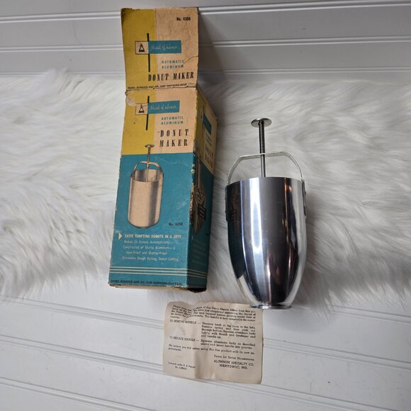 Vintage Donut Maker Maid of Honor Sears, Roebuck and Co Automatic Aluminum - Picture 1 of 8